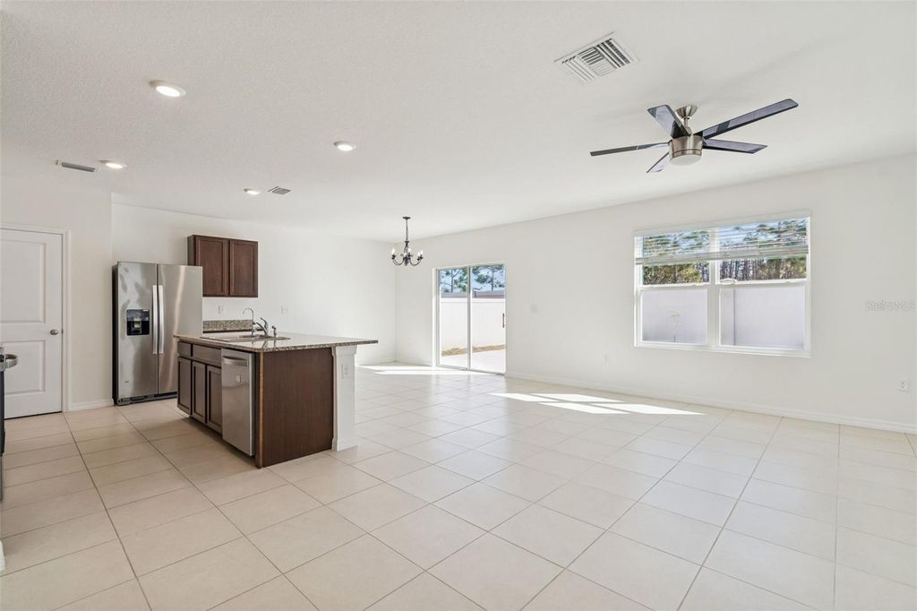 Image 10 of property listing at 3072 SUNCOAST PLAINS DRIVE, Odessa, FL 33556