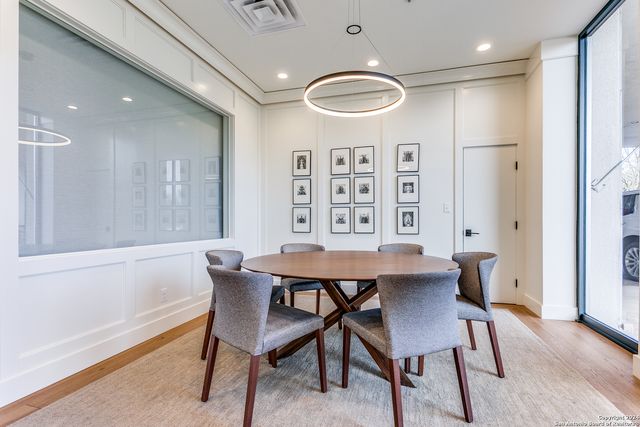 700 E Hildebrand Ave Apt 1002, San Antonio, TX 78212