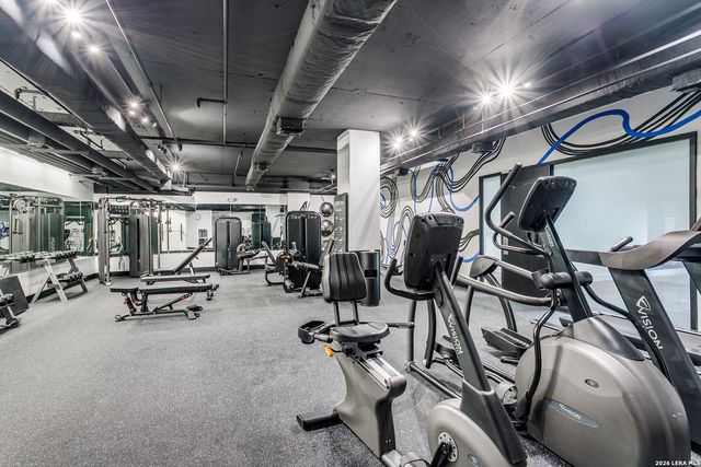 700 E Hildebrand Ave Apt 1002, San Antonio, TX 78212