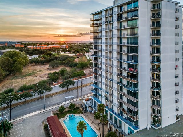 700 E Hildebrand Ave Apt 1002, San Antonio, TX 78212
