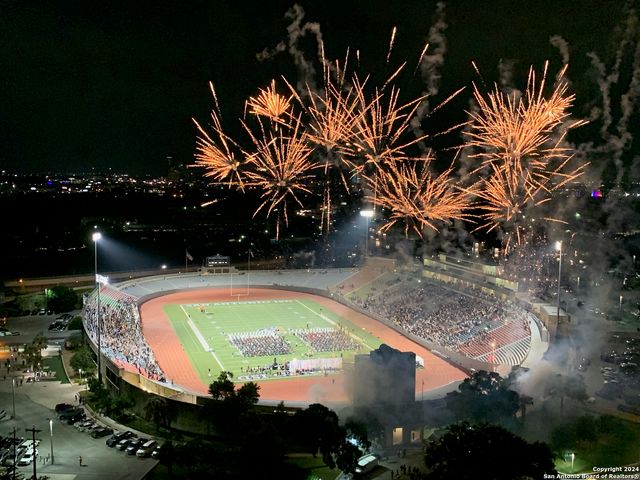 700 E Hildebrand Ave Apt 1002, San Antonio, TX 78212