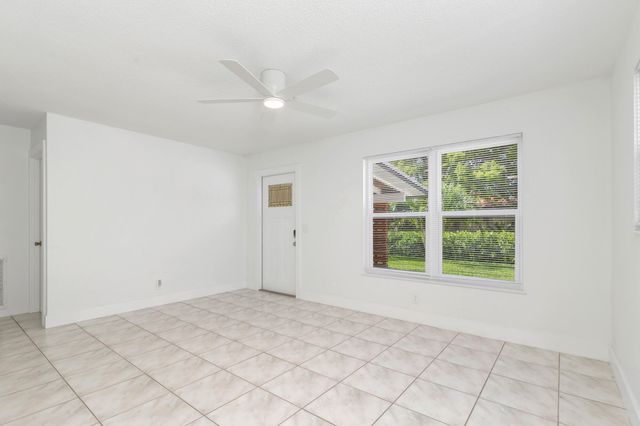411 SUMMA Street, West Palm Beach, FL 33405