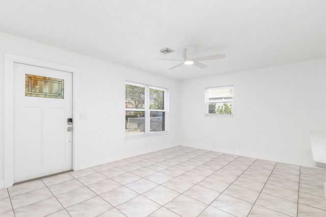 411 SUMMA Street, West Palm Beach, FL 33405