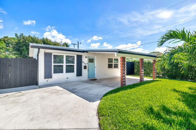 411 SUMMA Street, West Palm Beach, FL 33405