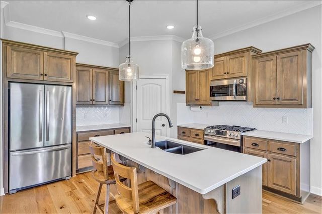 19002 Millview Street, Spring Hill, KS 66083