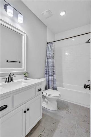 19002 Millview Street, Spring Hill, KS 66083