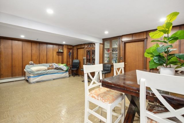 47 School St, Saugus, MA 01906