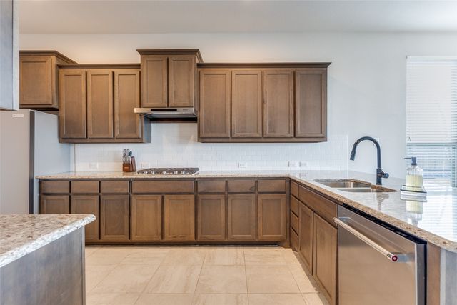 8940 Jewel Flower Drive, Fort Worth, TX 76131