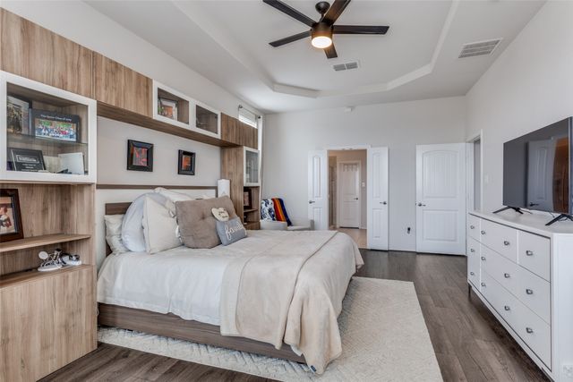 8940 Jewel Flower Drive, Fort Worth, TX 76131
