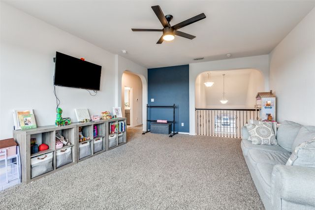 8940 Jewel Flower Drive, Fort Worth, TX 76131
