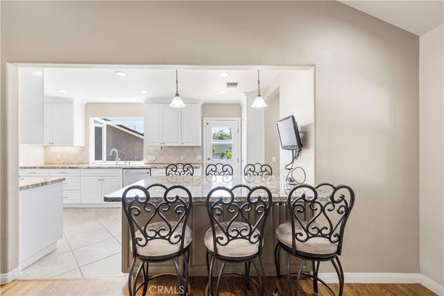 9141 Wheatland Ave, Sun Valley, CA 91352