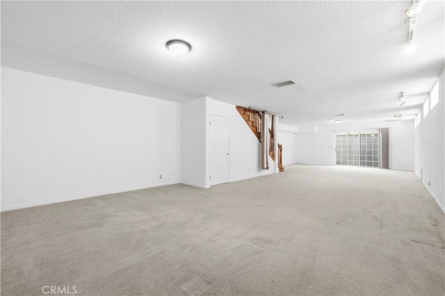 9141 Wheatland Ave, Sun Valley, CA 91352