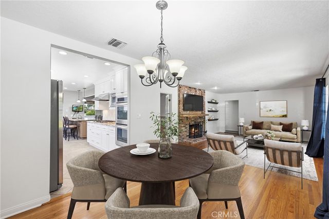 9141 Wheatland Ave, Sun Valley, CA 91352