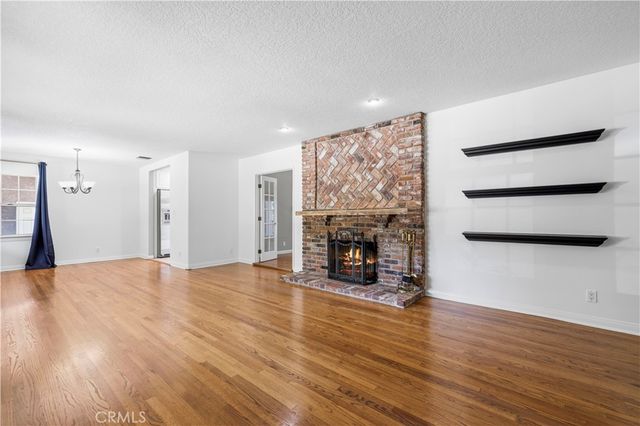 9141 Wheatland Ave, Sun Valley, CA 91352