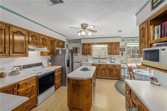 45554 County Road 112 Road, Bay Minette, AL 36507