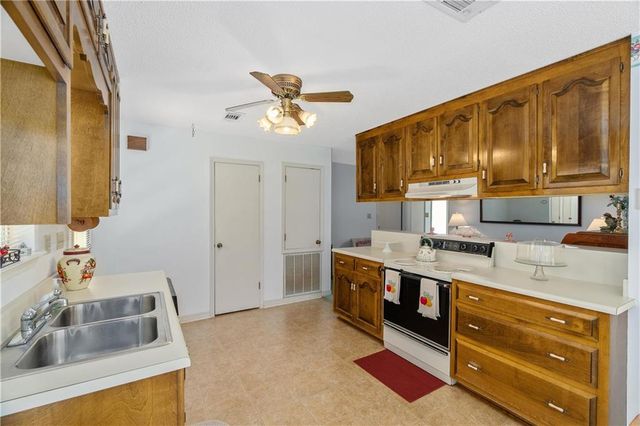 45554 County Road 112 Road, Bay Minette, AL 36507