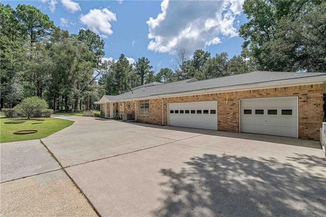 45554 County Road 112 Road, Bay Minette, AL 36507