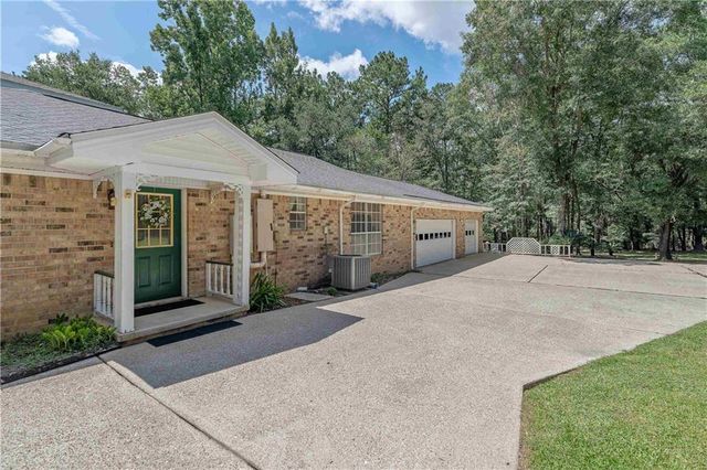 45554 County Road 112 Road, Bay Minette, AL 36507