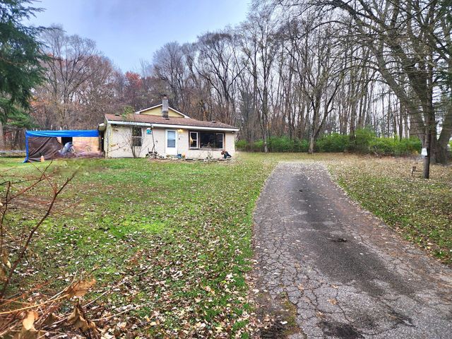 3801 N Everly Drive, La Porte, IN 46350