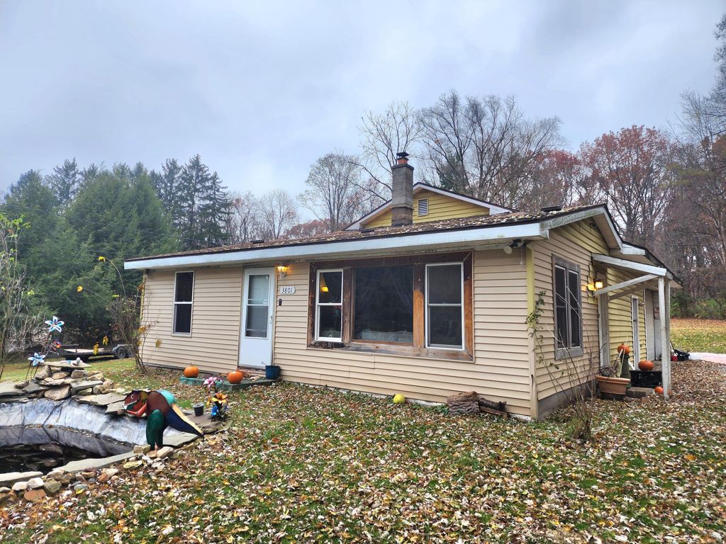 3801 N Everly Drive, La Porte, IN 46350