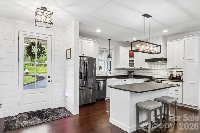 107 New Pinner Place, Arden, NC 28704