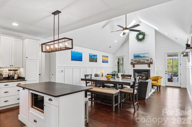 107 New Pinner Place, Arden, NC 28704
