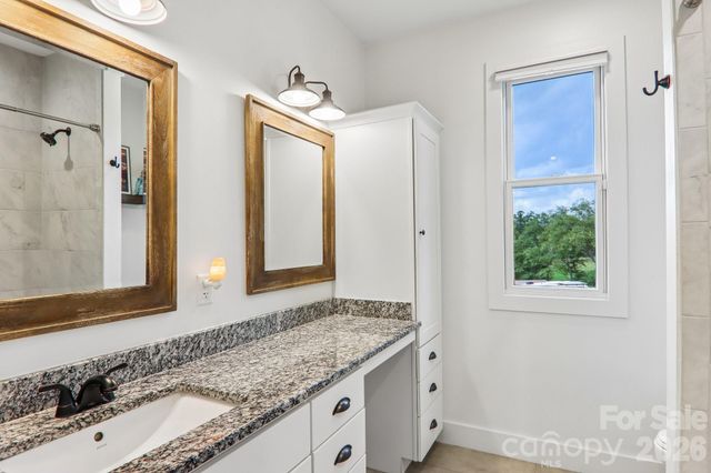 107 New Pinner Place, Arden, NC 28704