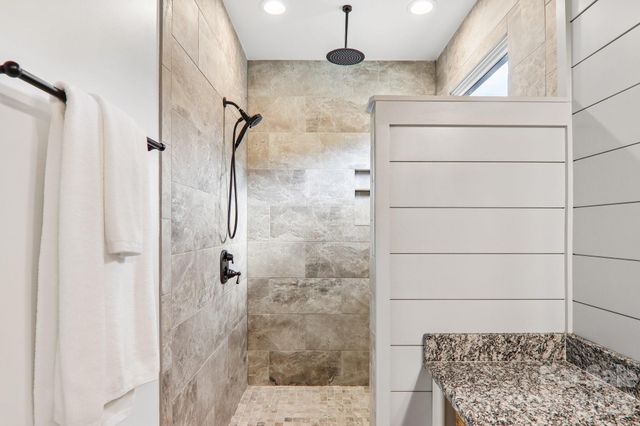 107 New Pinner Place, Arden, NC 28704