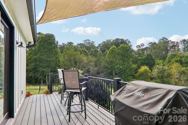 107 New Pinner Place, Arden, NC 28704