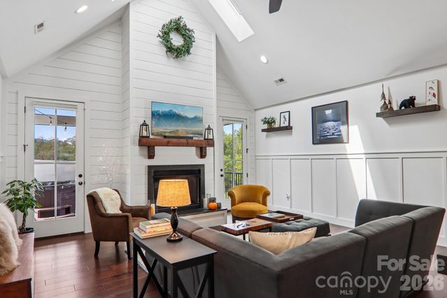 107 New Pinner Place, Arden, NC 28704