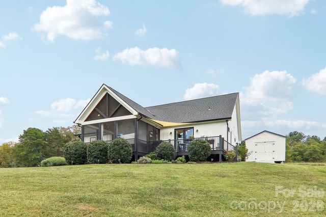 107 New Pinner Place, Arden, NC 28704