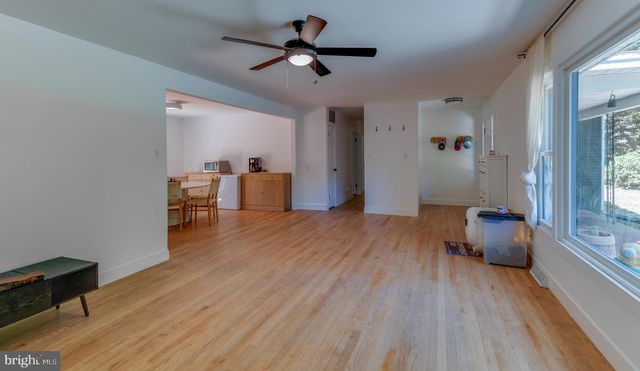 12081 LAPLATA RD, Waldorf, MD 20602