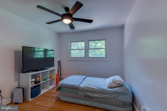 12081 LAPLATA RD, Waldorf, MD 20602