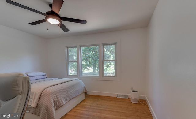 12081 LAPLATA RD, Waldorf, MD 20602