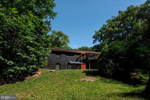 12081 LAPLATA RD, Waldorf, MD 20602