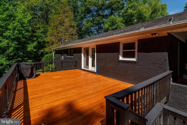 12081 LAPLATA RD, Waldorf, MD 20602