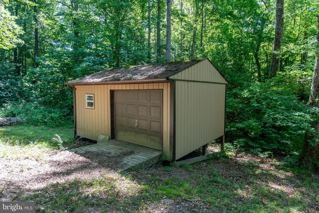 12081 LAPLATA RD, Waldorf, MD 20602