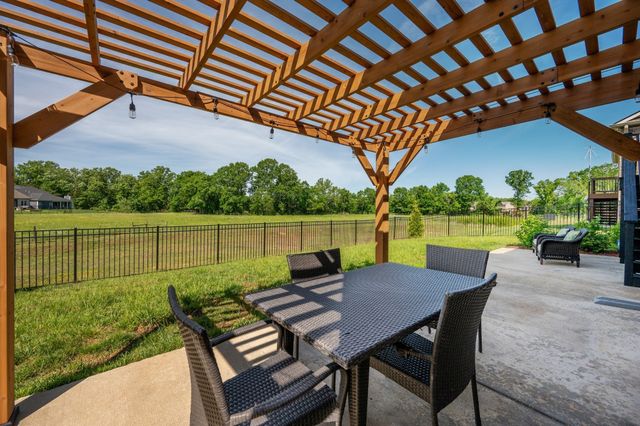 1418 Proprietors Pl, Murfreesboro, TN 37128