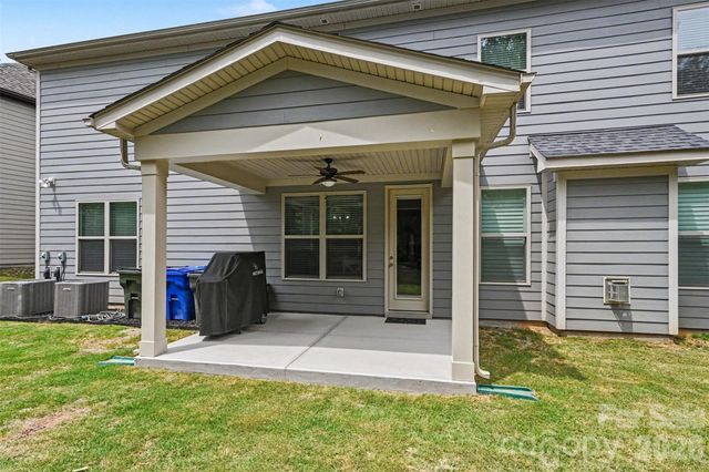 13009 Regent Grove Lane, Huntersville, NC 28078