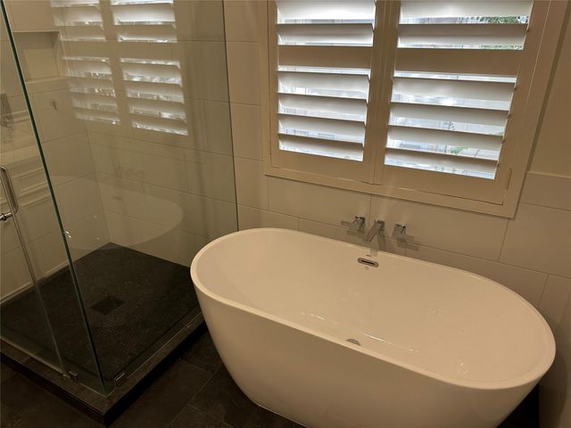 6857 Staffordshire Boulevard, Houston, TX 77030