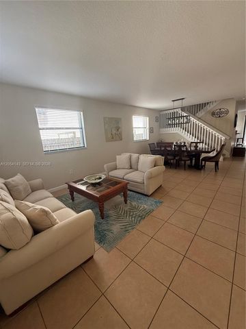 11628 SW 235th St, Homestead, FL 33032