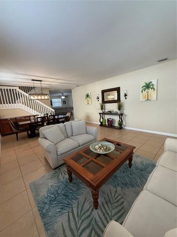11628 SW 235th St, Homestead, FL 33032