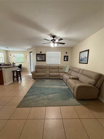 11628 SW 235th St, Homestead, FL 33032