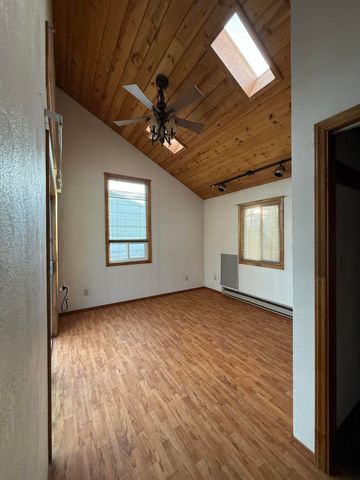 2210 Wantland Avenue, Klamath Falls, OR 97601