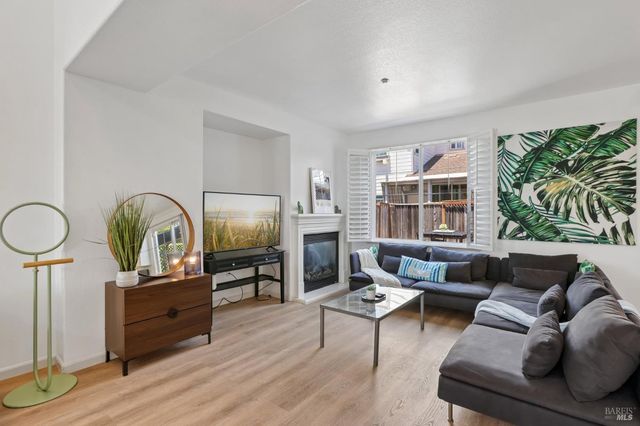 220 Golden Brook Ln, American Canyon, CA 94503