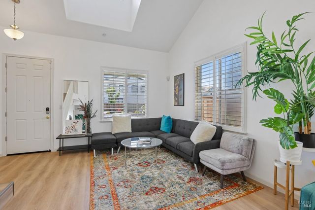 220 Golden Brook Ln, American Canyon, CA 94503