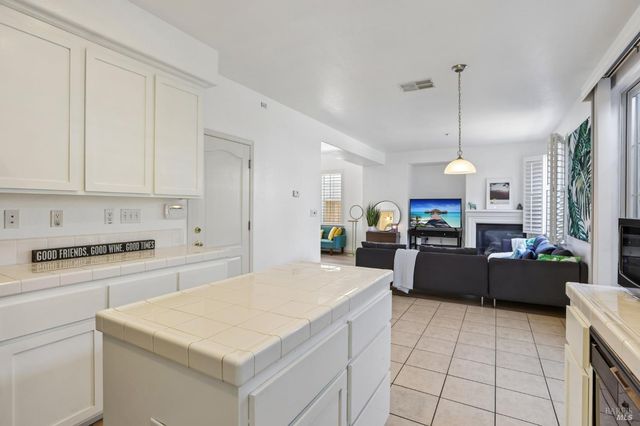 220 Golden Brook Ln, American Canyon, CA 94503