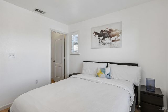 220 Golden Brook Ln, American Canyon, CA 94503