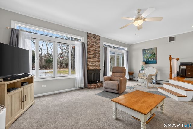 103 Maple Avenue, Old Saybrook, CT 06475