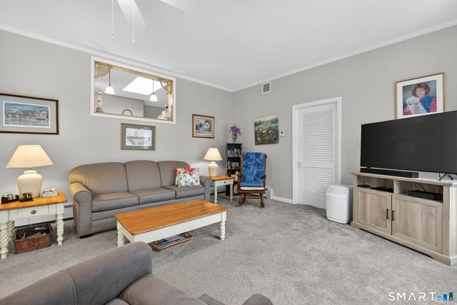 103 Maple Avenue, Old Saybrook, CT 06475